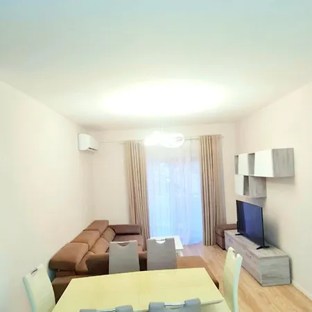 Blue Bay Beach Front Uji Ftohte Appartement
